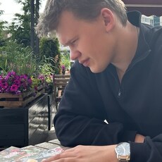 Елисей, 24, Истра