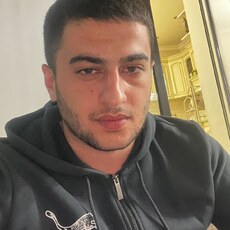 Фёдор, 29, Черногорск