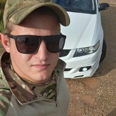 Анатолий, 24, Россошь