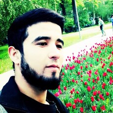 Олег, 27, Змеиногорск