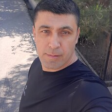Гавриил, 40, Пласт