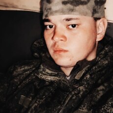 Вася, 20, Карасук