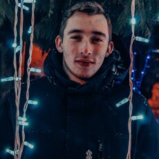 Денис, 22, Злынка