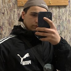 Коля, 20, Зеленодольск