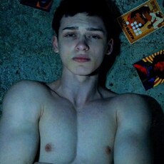 Анатолий, 20, Шумерля