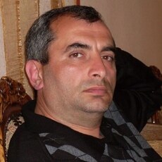 Юрий, 47, Среднеколымск