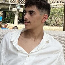 Геннадий, 23, Барнаул