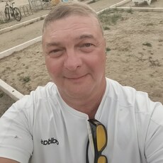 Адам, 54, Перевальск