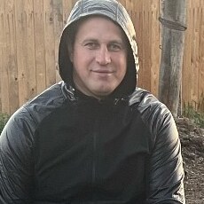 Валера, 37, Кировск (ЛНР)