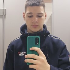 Иван, 20, Лянтор