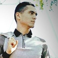 Владимир, 22, Ждановка