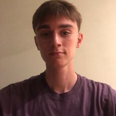 Юрий, 19, Грязи