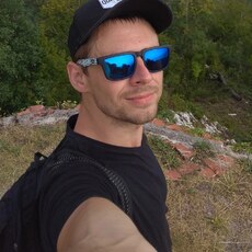 Лаврентий, 36, Часов Яр