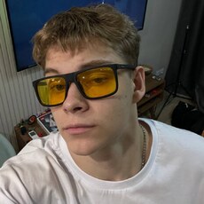 Владислав, 25, Бобров