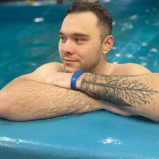 Толя, 26, Братск