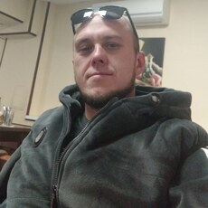 Лаврик, 29, Топки