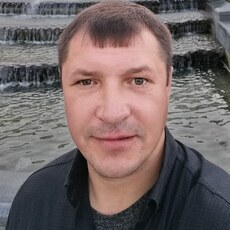 Максим, 43, Зугрэс