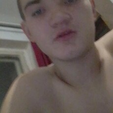 Игнат, 21, Мирный (Якутия)