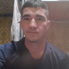 Николай, 23, Белоярский