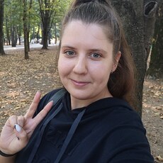 Виктория, 27, Углегорск (Сахалинская область)