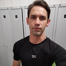 Михаил, 30, Нестеров