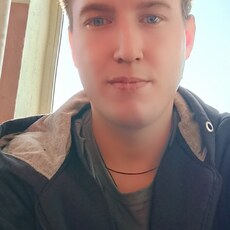 Артемий, 28, Мирный (Архангельская область)