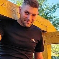 Лёша, 32, Сорск