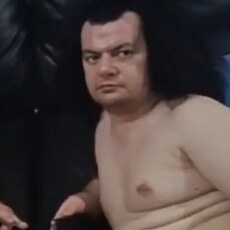 Лёва, 27, Омск