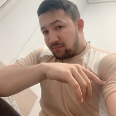 Макс, 33, Кременная