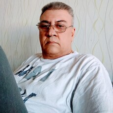 Петя, 61, Воронеж