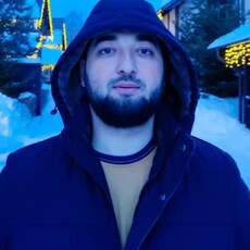 Артёмий, 31, Шумиха