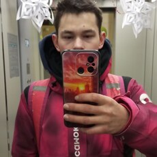 Гена, 24, Северобайкальск