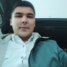 Денис, 25, Джанкой