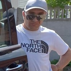 Тарас, 40, Керчь