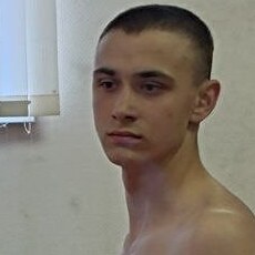 Ратмир, 20, Назарово