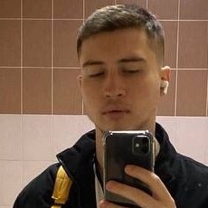 Матвей, 23, Калачинск