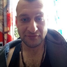 Егор, 37, Уяр