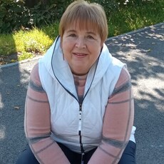 Нина, 68, Осташков