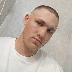 Пётр, 21, Шелехов