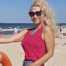 Карина, 46, Фурманов
