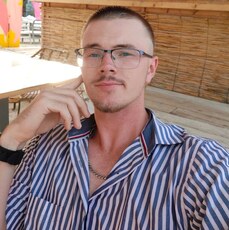 Лёня, 23, Янаул