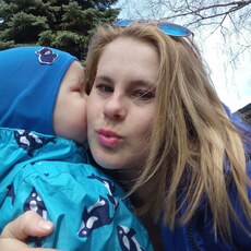 Зоя, 26, Змеиногорск