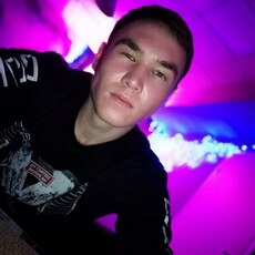Давид, 24, Ардон