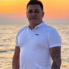 Ярослав, 36, Суворов