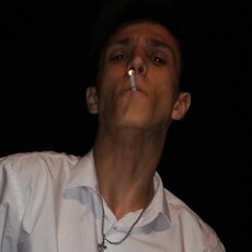 Радомир, 20, Долгопрудный