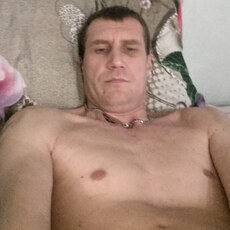 Веня, 39, Горнозаводск