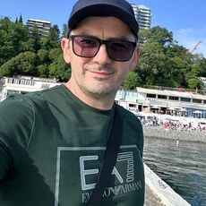 Платон, 24, Новосиль