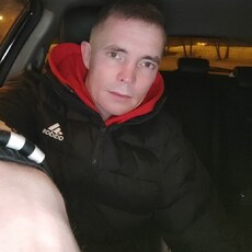Геннадий, 29, Салехард